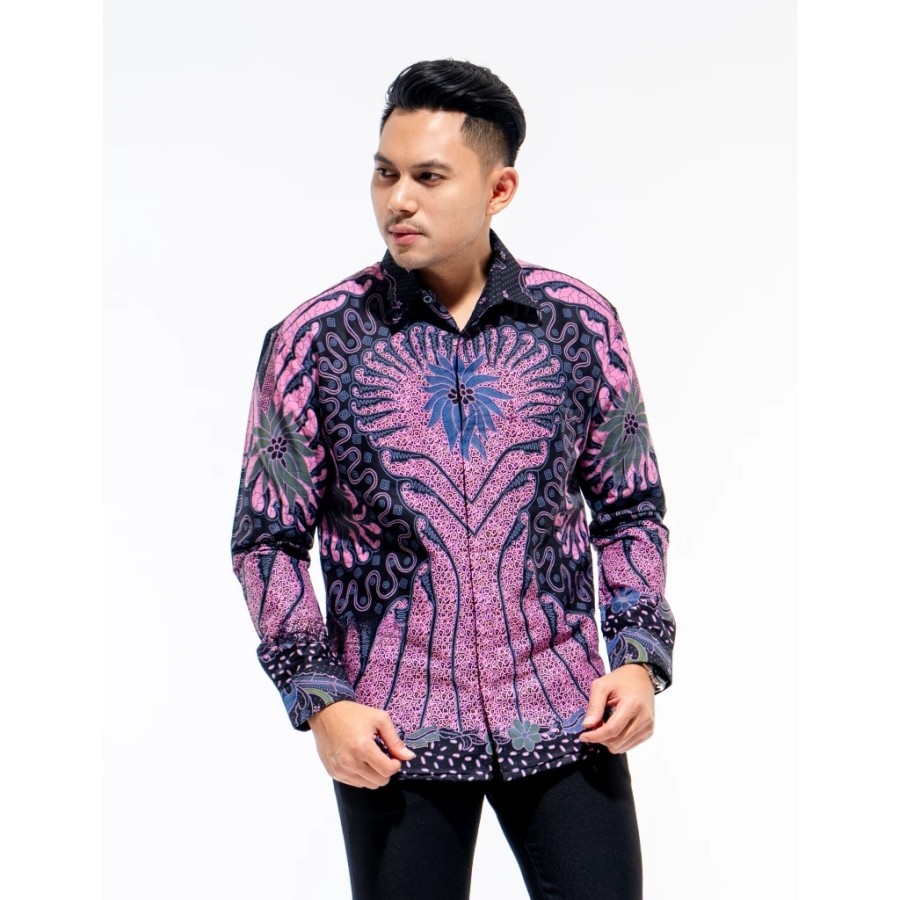 cover-GITARJA UNGU 1 Kemeja Batik Pria Solo Lengan Panjang Lapis Furing BY BATIKSOLOAMANAH -1