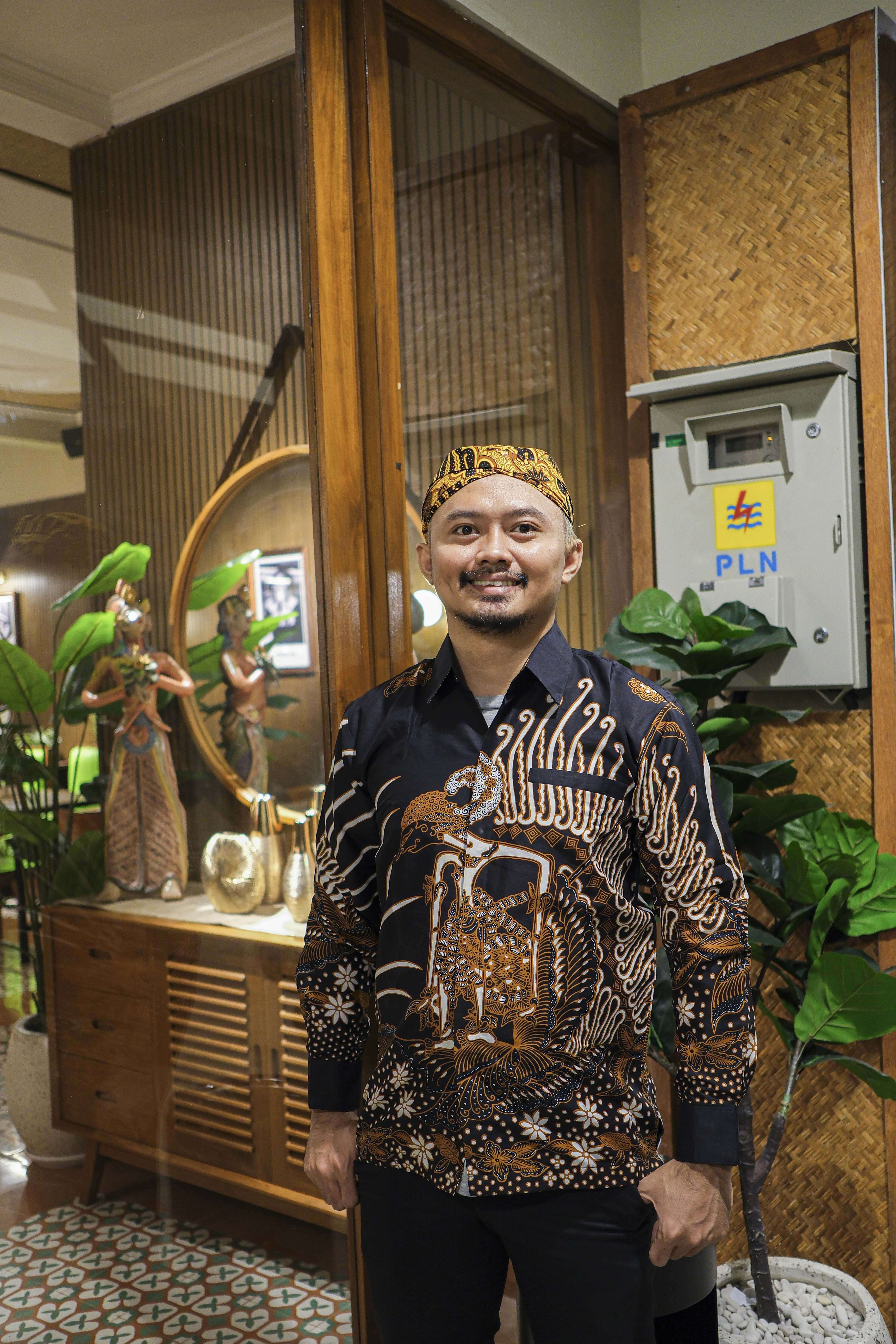 img-JANOKO Kemeja Batik Pria Solo Lengan Panjang Lapis Furing BY Mbahblangkonsolo-3