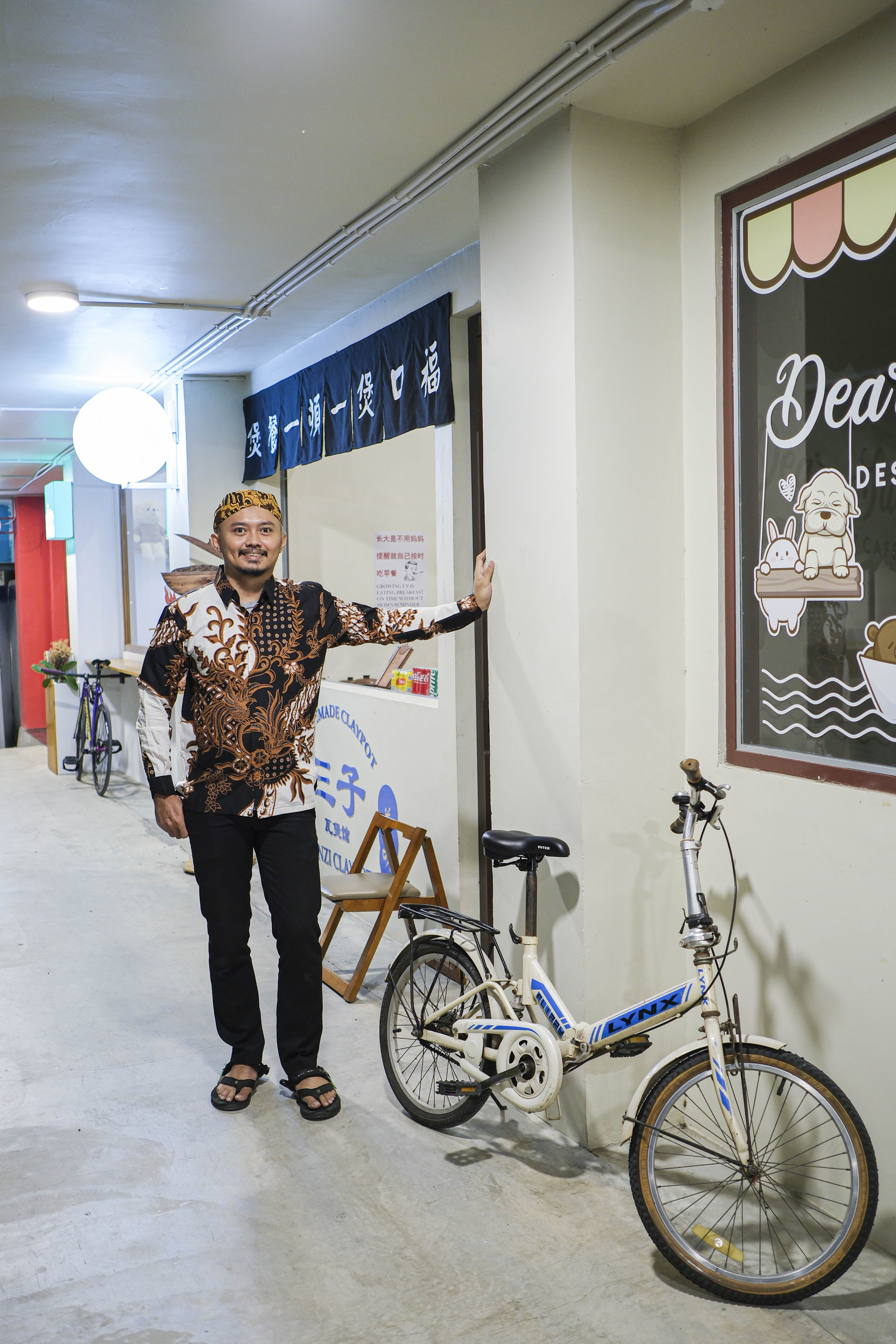 img-JAYANEGARA PUTIH Kemeja Batik Pria Solo Lengan Panjang Lapis Furing BY Mbahblangkonsolo-3