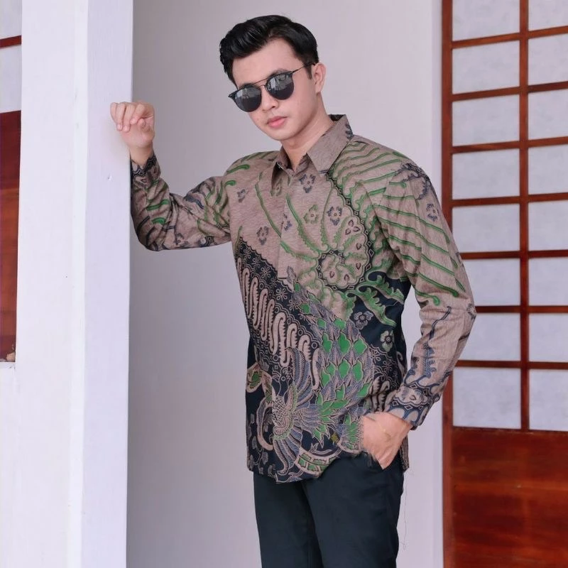 cover-HANUNG Kemeja Batik Pria Lapis Furing Bahan Katun Prima Asli Solo Moif Terbaru BY BATIKSOLOAMANAH-1