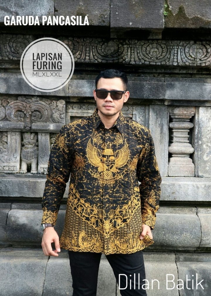 cover-GARUDA PANCASILA Kemeja Batik Pria Solo Lengan Panjang Lapis Furing BY DILLAN-1