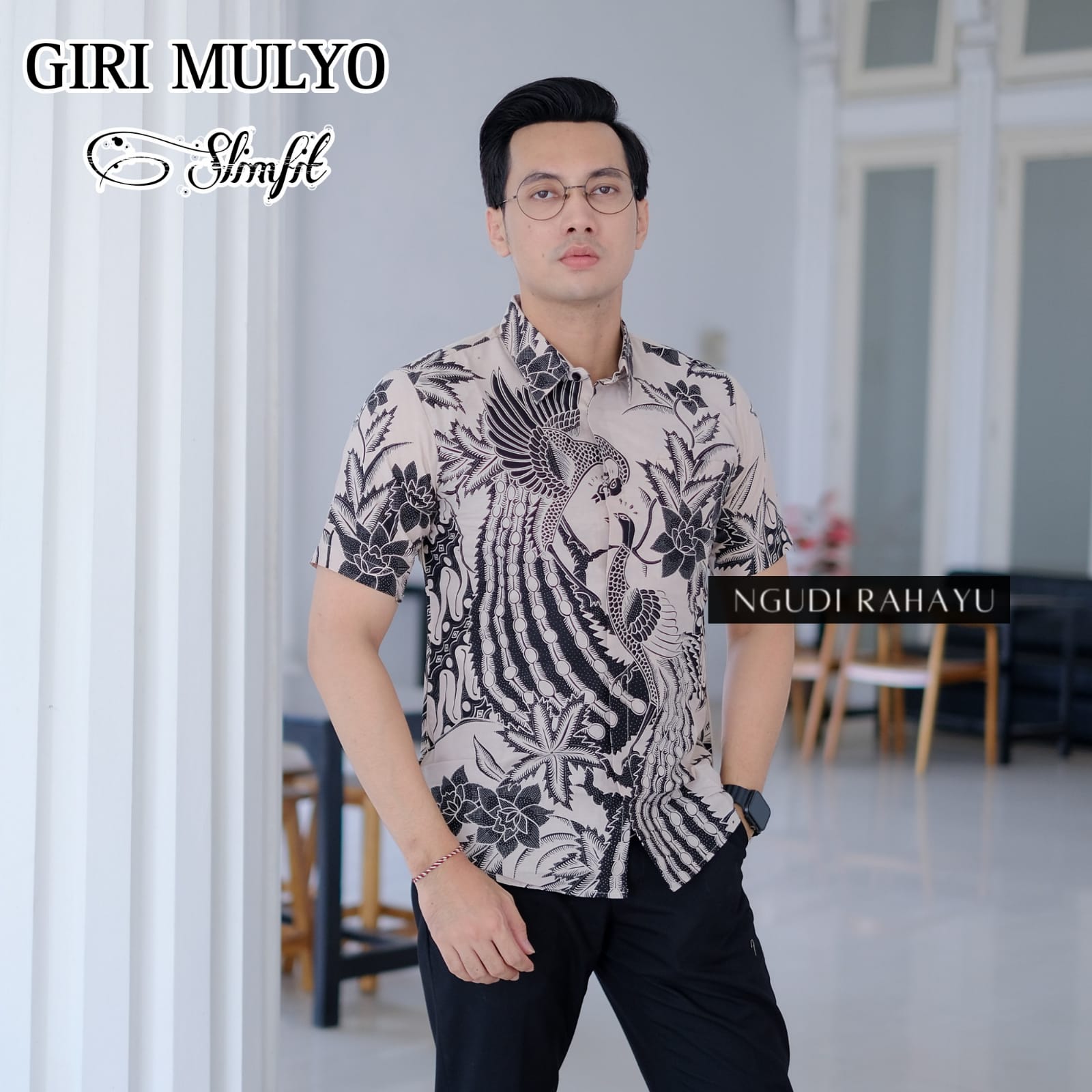 cover-GIRI MULYO Kemeja Batik Pria Solo Lengan Pendek Lapis Furing BY NGUDI RAHAYU-1