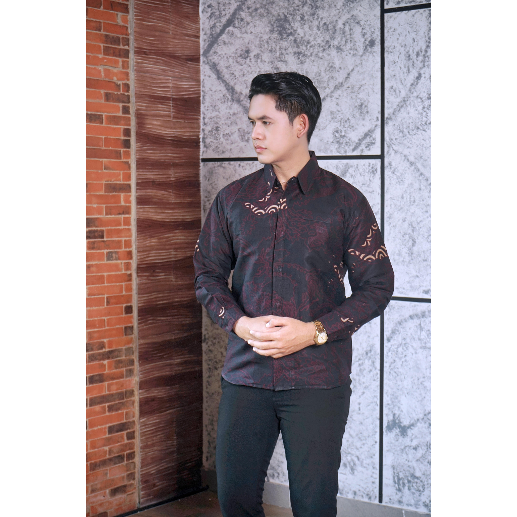 img-ABSTRAK KEMBANG Kemeja Batik Pria Solo Lengan Panjang Lapis Furing By BATIKSOLOAMANAH-3