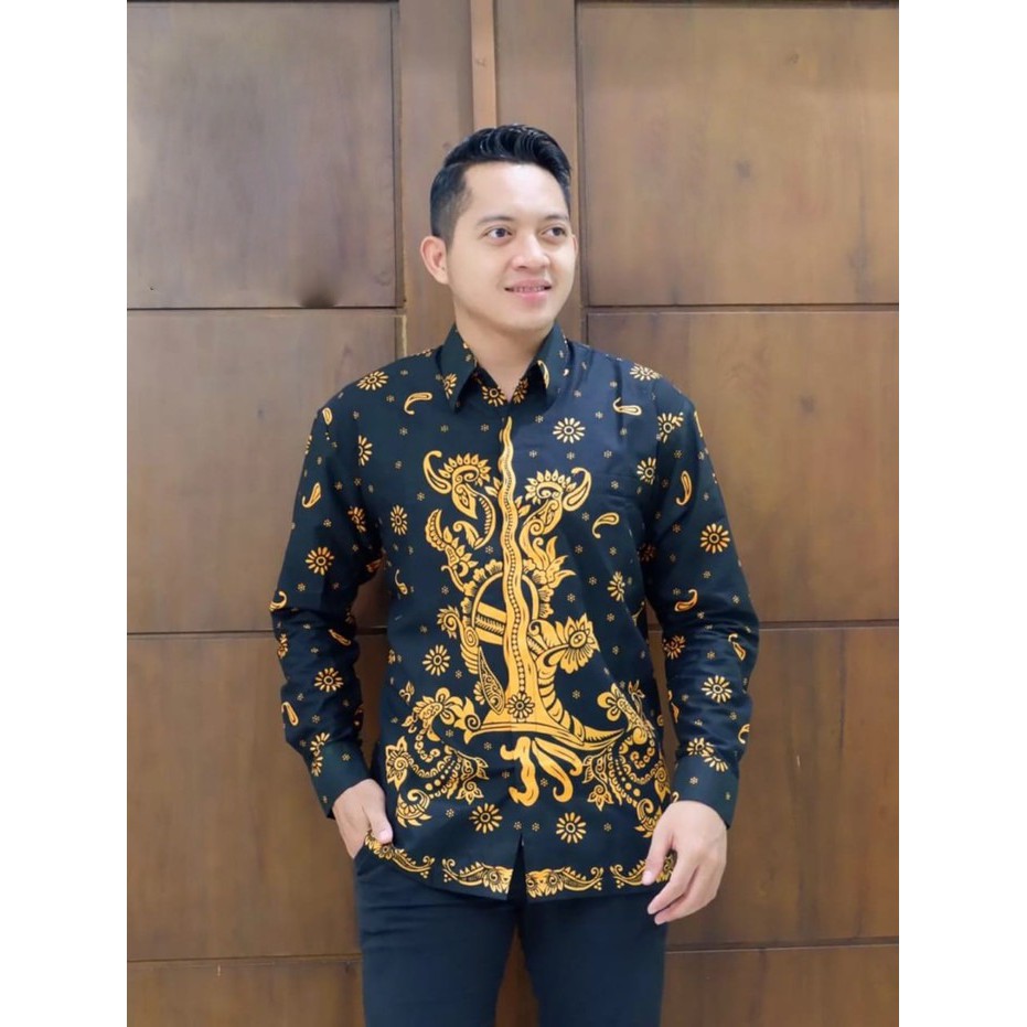 cover-KERIS EMAS Kemeja Batik Pria Solo Lengan Panjang Lapis Furing By BATIKSOLOAMANAH-1