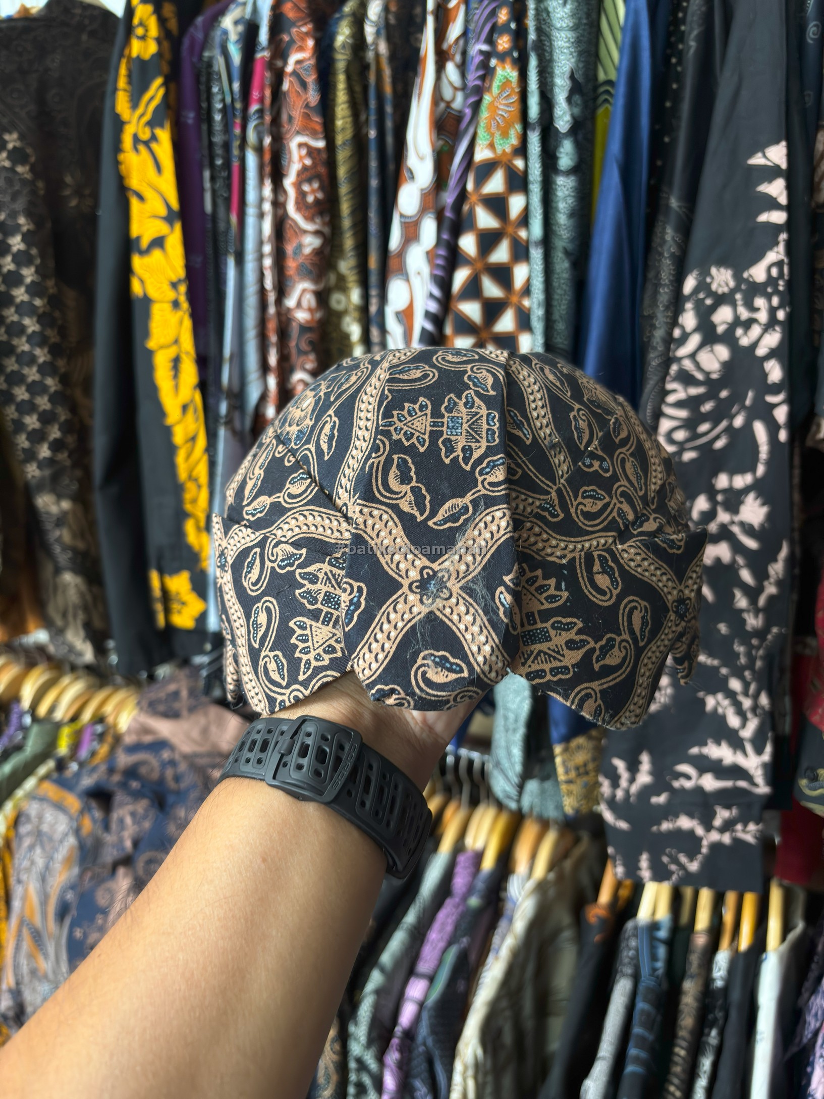 img-BLANGKON SOLO ALUSAN SIDOASIH COKLAT HITAM-5